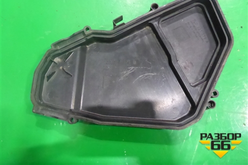 Крышка блока предохранителей (7L0937576A) для Volkswagen Touareg с 2010-2018г (Туарег)