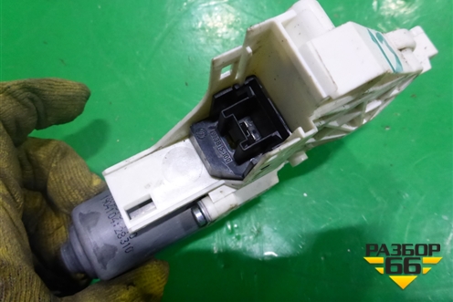 Моторчик стеклоподъёмника задний правый (8K0959812A) для Audi A4 (В8) с 2007-2015г (А4)