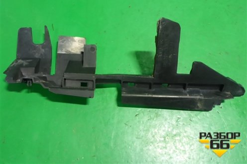 Дефлектор радиатора правый (F97250A05050) для Nissan Teana (J31) с 2003-2008г (Теана)