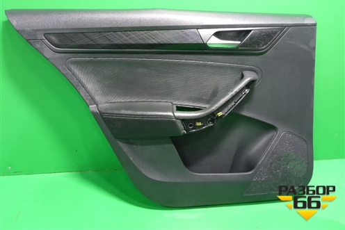 Обшивка двери задней левой под электрику (60U867023) для Skoda Rapid с 2013г (Рапид)