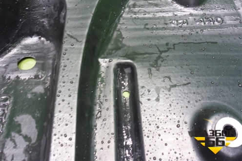 Пыльник днища (5762833110) для Toyota Camry V70 с 2017г (Камри)