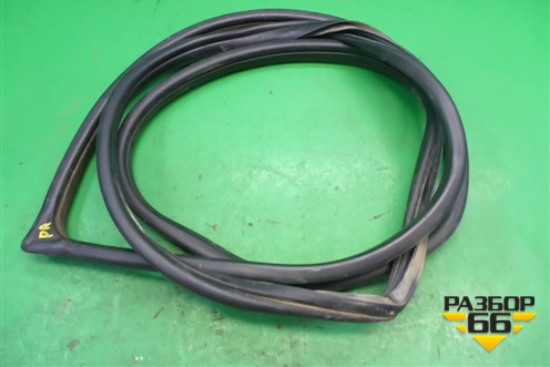 Уплотнитель двери (передней правой на кузов) для Kia Carens с 2006-2012г (Каренс 2)