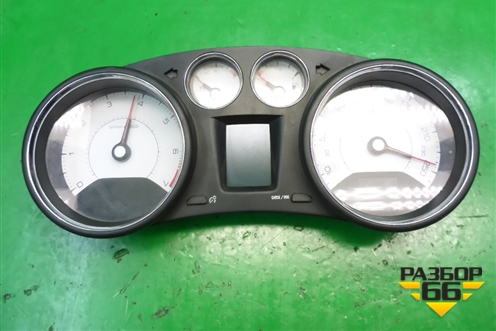 Щиток приборов МКПП (9804172680) для Peugeot 408 с 2012г