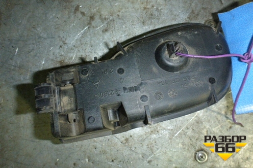 Ручка внутренняя двери задней правой для Ford Focus 1 с 1998-2004г (Фокус) (1M51F22600BA)