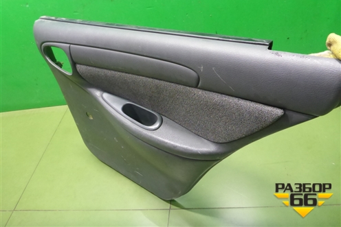 Обшивка двери задней правой под механику (96275567) для Chevrolet Lanos с 2004г (Ланос)