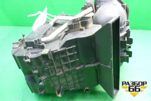 Корпус отопителя для Ford Fusion с 2002г (Фьюжн)