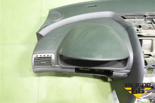 Торпедо с AIR BAG для Peugeot 407 с 2004г