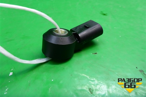 Датчик детонации (3.6л BHK) (030905377C) для Volkswagen Touareg c 2002-2010г (Туарег)