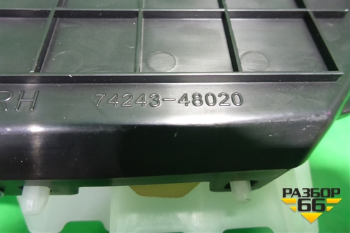 Накладка двери передней правой (7424348020) для Lexus RX 350 c 2015г (РХ)