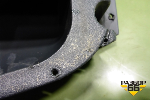 Накладка на торпедо  (боковая правая) (81617010156) для MAN TGA 4-Series  с 2000-2008г (ТГА)