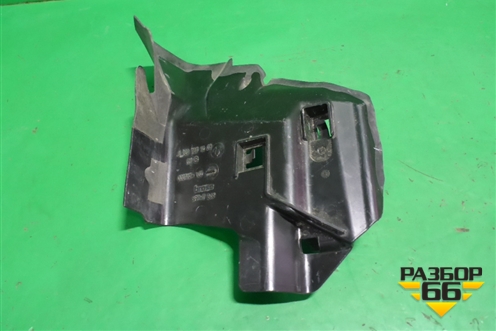 Накладка замка двери передней правой (A1667231008) для Mercedes Benz ML-Klass W166 c 2011г (МЛ)