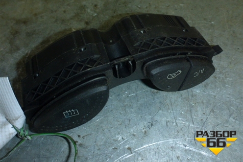 Модуль кнопок (98AG19A945BG) для Ford Focus 1 с 1998-2004г (Фокус)