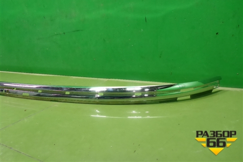 Накладка заднего бампера (4E0807443A) для Audi A8 с 2002-2010г (А8)