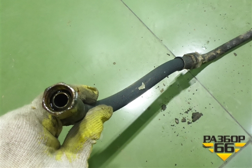 Трубка охлаждения КПП для Mercedes Benz TRUCK Axor 2 с 2004г (Аксор)