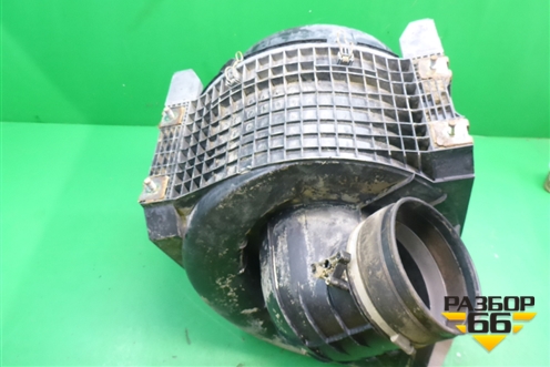 Корпус воздушного фильтра для Mercedes Benz TRUCK Axor 2 с 2004г (Аксор)