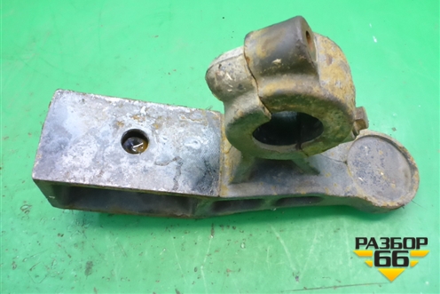 Кронштейн переднего стабилизатора  (правый) (A9433234784) для Mercedes Benz TRUCK Axor 2 с 2004г (Аксор)