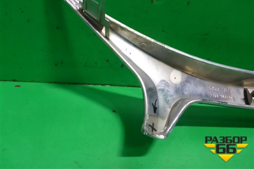 Накладка на решетку переднего бампера (после 2017г нижняя) (271406030) для Toyota Camry V50 с 2011-2018г (Камри)