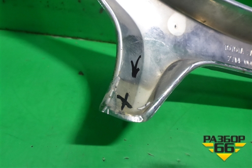 Накладка на решетку переднего бампера (после 2017г нижняя) (271406030) для Toyota Camry V50 с 2011-2018г (Камри)