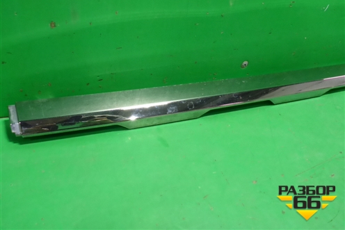 Накладка на решетку радиатора (верхняя после 2017г) (5312760130) для Toyota Land Cruiser Prado(150) с 2009г (Ленд Крузер Прадо)