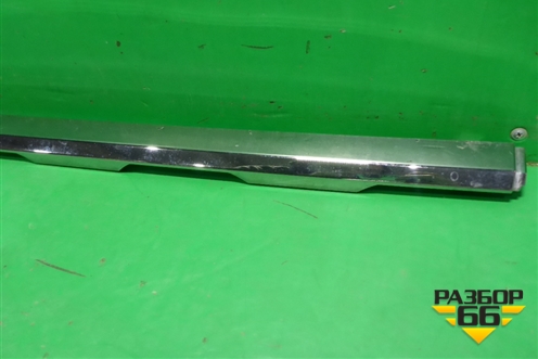 Накладка на решетку радиатора (верхняя после 2017г) (5312760130) для Toyota Land Cruiser Prado(150) с 2009г (Ленд Крузер Прадо)