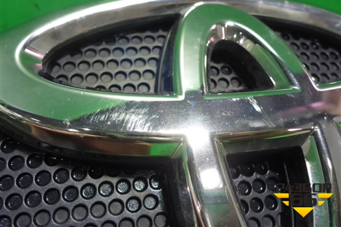 Эмблема на решётку радиатора (после 2017г) (7530160060) для Toyota Land Cruiser Prado(150) с 2009г (Ленд Крузер Прадо)