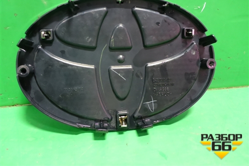 Эмблема на решётку радиатора (после 2017г) (7530160060) для Toyota Land Cruiser Prado(150) с 2009г (Ленд Крузер Прадо)