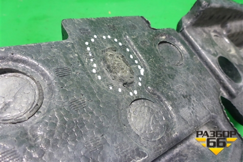 Наполнитель переднего бампера (5261148181) для Lexus RX 350 c 2015г (РХ)