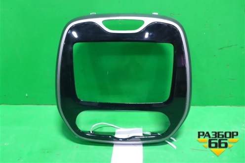 Рамка магнитолы (682708364R) для Renault Kaptur с 2016г (Каптюр)