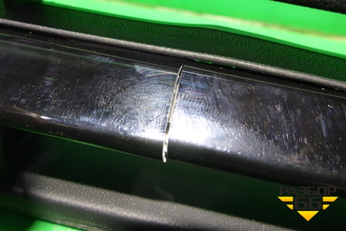 Решетка в передний бампер центральная (после 2015г дубликат новая) (VWL05B011700) для Volkswagen Polo (седан) с 2010г (Поло)