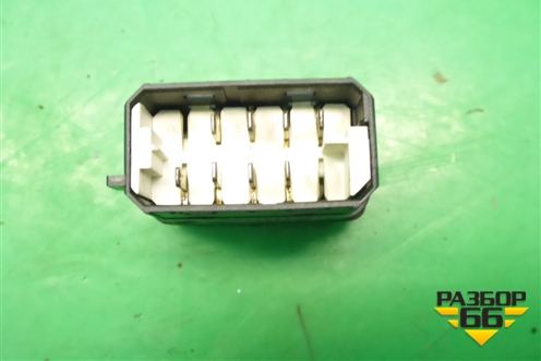 Кнопка центрального замка (1421873) для Scania 5 P Series с 2004-2016г