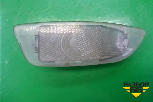 Плафон салонный (левый в обшивку двери) для Scania 5 P Series с 2004-2016г