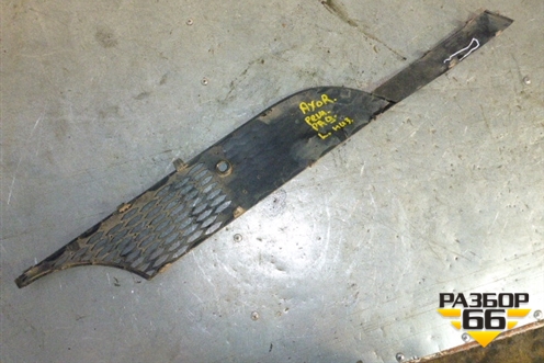 Решетка в капот левая  (Нижняя) (A9408880823) для Mercedes Benz TRUCK Axor 2 с 2004г (Аксор)