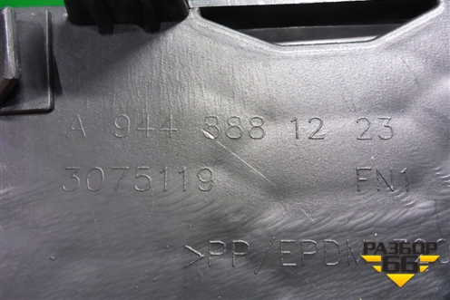 Решетка в капот левая  (верхняя) (A9448881223) для Mercedes Benz TRUCK Axor 2 с 2004г (Аксор)