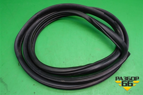 Уплотнитель двери задней правой для Hyundai Elantra 3 (XD) с 2000-2010г (Элантра)