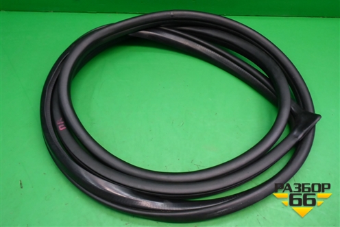 Уплотнитель двери передней правой для Hyundai Elantra 3 (XD) с 2000-2010г (Элантра)