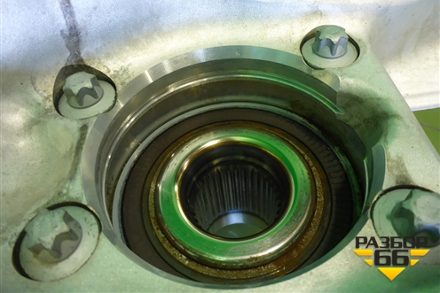 Кулак поворотный передний правый (A1673323600) для Mercedes Benz GLE-Klass V167 с 2018г (ГЛЕ)