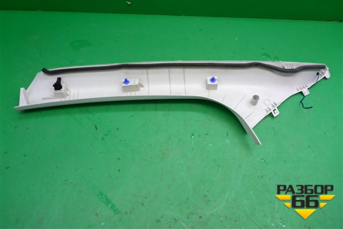 Обшивка стойки лобового стекла правая (BM51A03198A) для Ford Focus 3 с 2011г (Фокус)