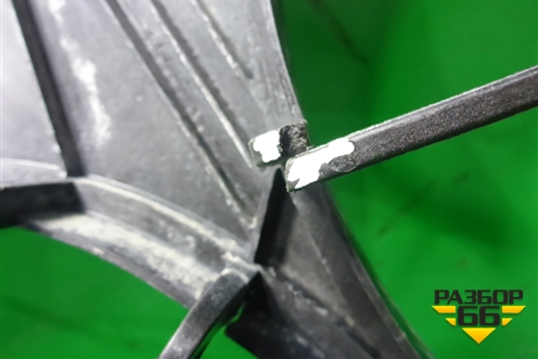 Диффузор вентилятора (21480D070A) для Mitsubishi Outlander с 2012-2024г (Аутлендер)