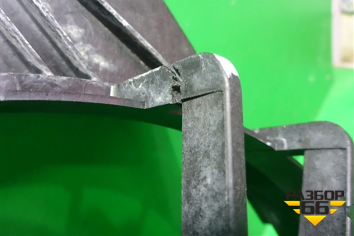 Диффузор вентилятора (21480D070A) для Mitsubishi Outlander с 2012-2024г (Аутлендер)