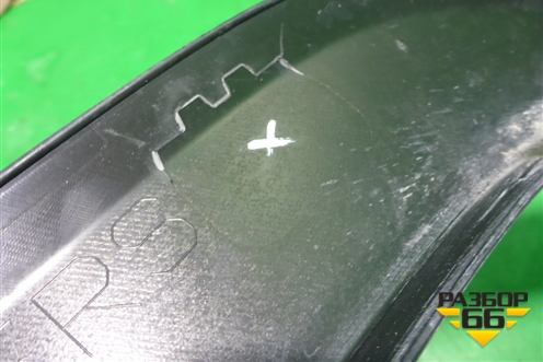 Накладка переднего крыла правого (7560142160) для Toyota Rav-4 с 2018г (Рав 4)