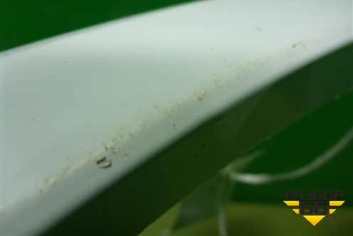 Накладка заднего крыла правого (4M0853818E) для Audi Q7 c 2015г (Ку 7)