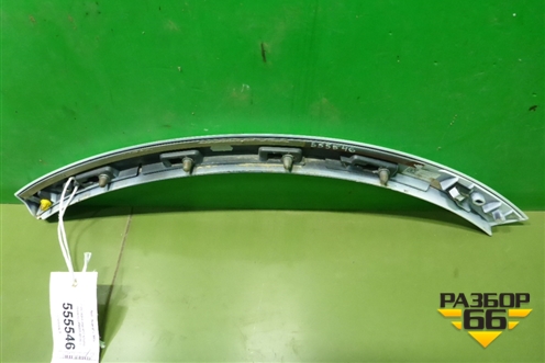 Накладка заднего крыла правого (4M0853818E) для Audi Q7 c 2015г (Ку 7)