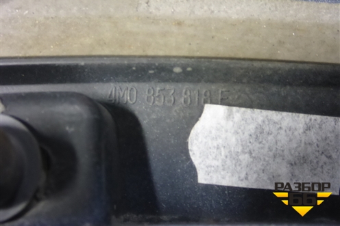 Накладка заднего крыла правого (4M0853818E) для Audi Q7 c 2015г (Ку 7)