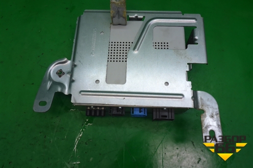 TV тюнер (A2219004801) для Mercedes Benz ML-Klass W164 c 2005-2011г (МЛ)