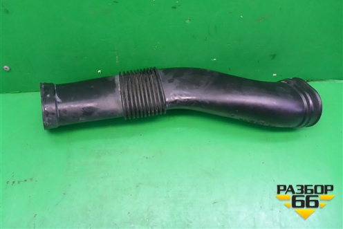 Патрубок воздушного фильтра (правый) (A1560940882) для Mercedes Benz ML-Klass W164 c 2005-2011г (МЛ)