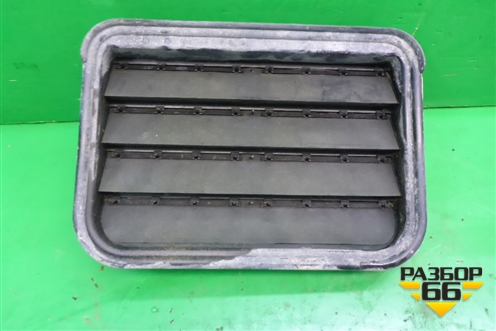 Клапан вентиляционный (левый) для Mercedes Benz ML-Klass W164 c 2005-2011г (МЛ)