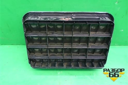 Клапан вентиляционный (правый) (A1648300042) для Mercedes Benz ML-Klass W164 c 2005-2011г (МЛ)