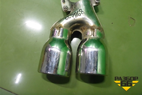 Насадка на глушитель (правая) для BMW 5-серия M5 F90 с 2017г