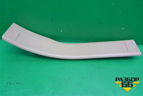 Накладка порога внутренняя заднего правого (A1646801235) для Mercedes Benz ML-Klass W164 c 2005-2011г (МЛ)