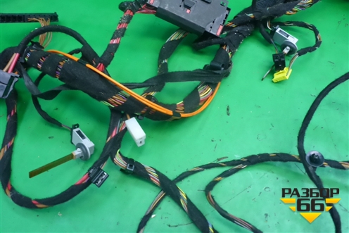 Проводка салонная под торпедо (A1644403039) для Mercedes Benz ML-Klass W164 c 2005-2011г (МЛ)